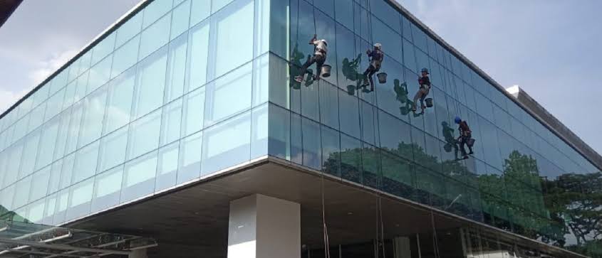 galeri kegiatan lampu kristal bersih