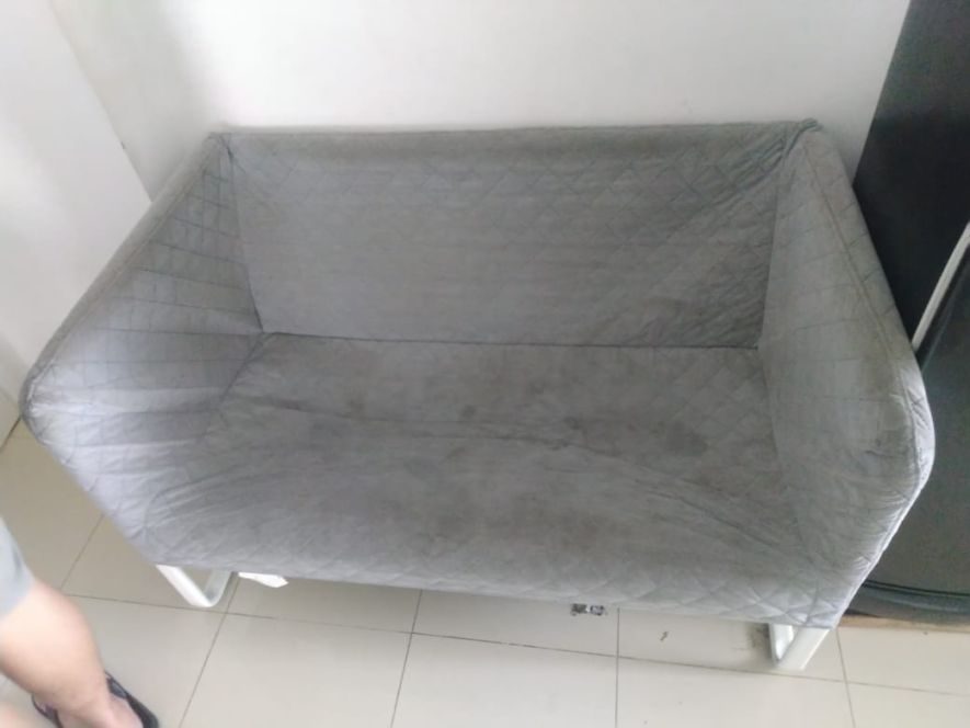 galeri kegaitan sofa kotor